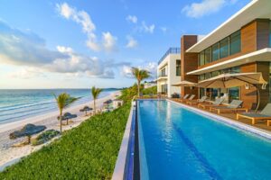 INFINITY POOL
