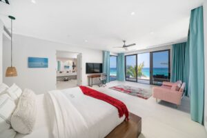 MASTER SUITE